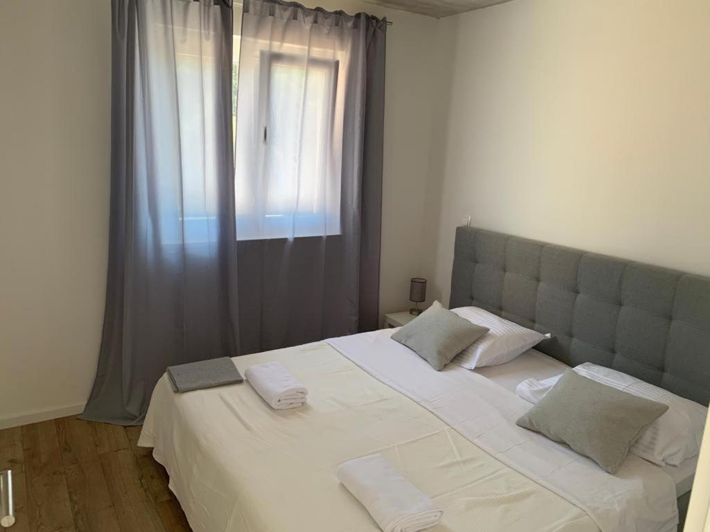 Twenty-Punat Apartments Exterior foto